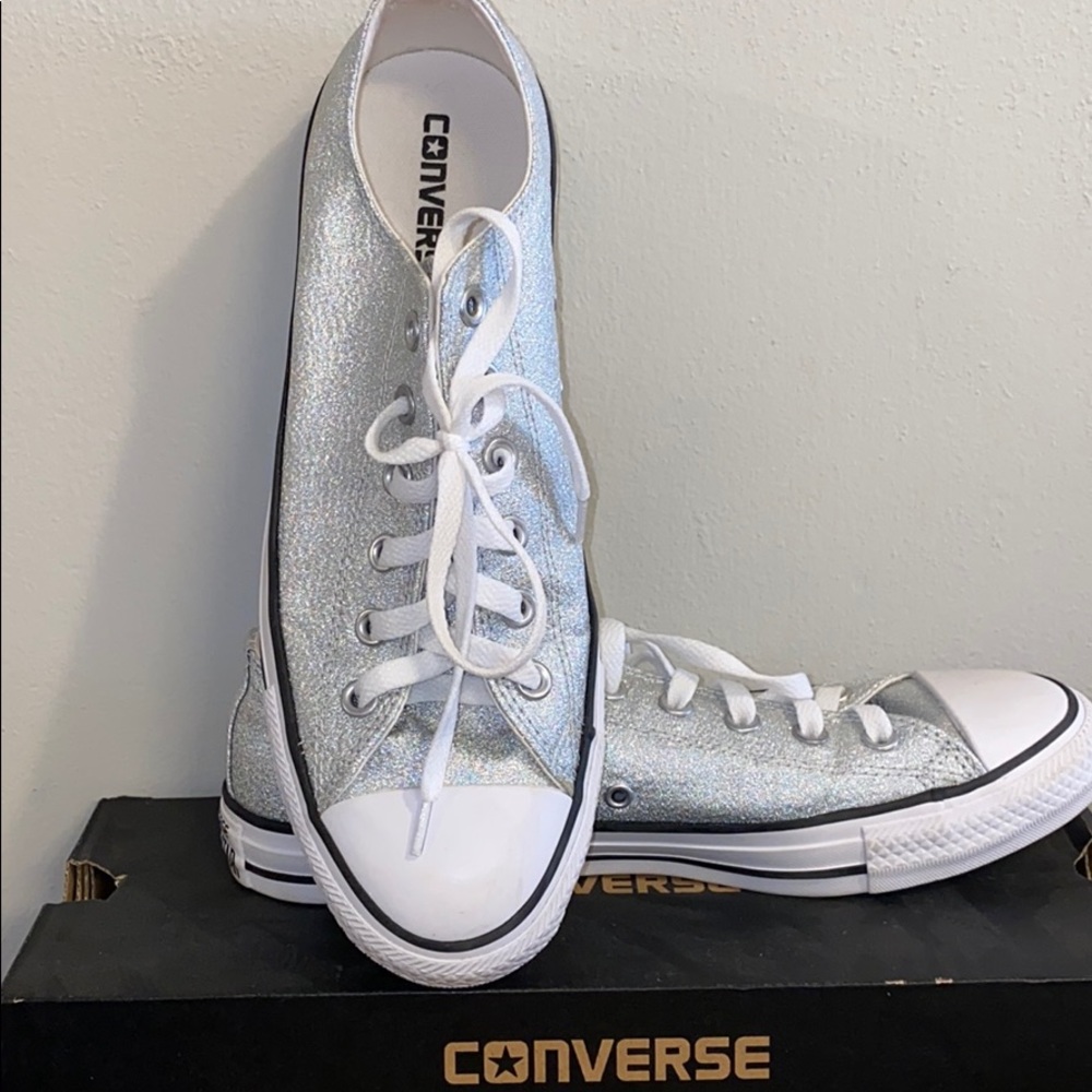 Women’s Converse Sneakers